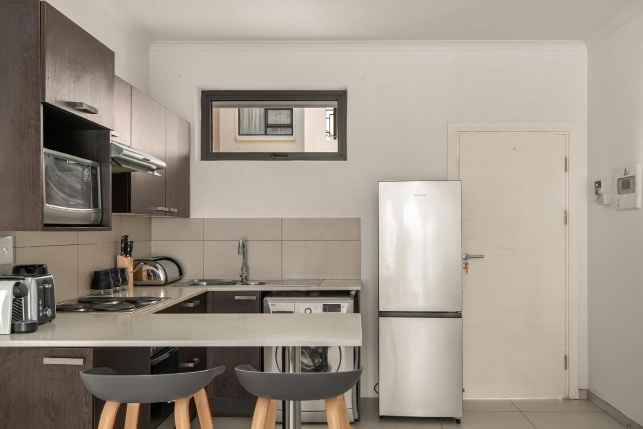 V&S Apartments - Immaculate Luxury Apartment In Fourways, Johannesburg Sandton Exterior foto